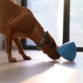 Roolo Treat Dispensing Dog Toy Alternative Image