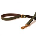 Hawkhurst Forest Green Leather Padded Lead Alternative Image