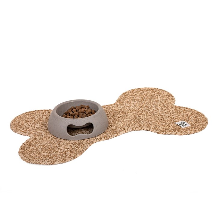 Green Elk Bone Shaped Dinner Mat Jute